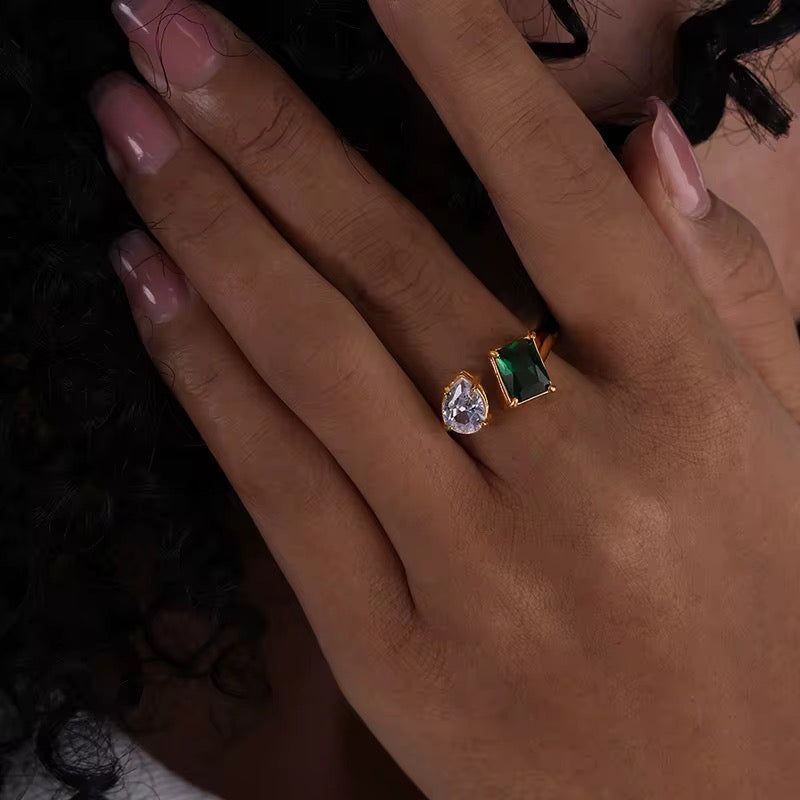 Emerald Twist