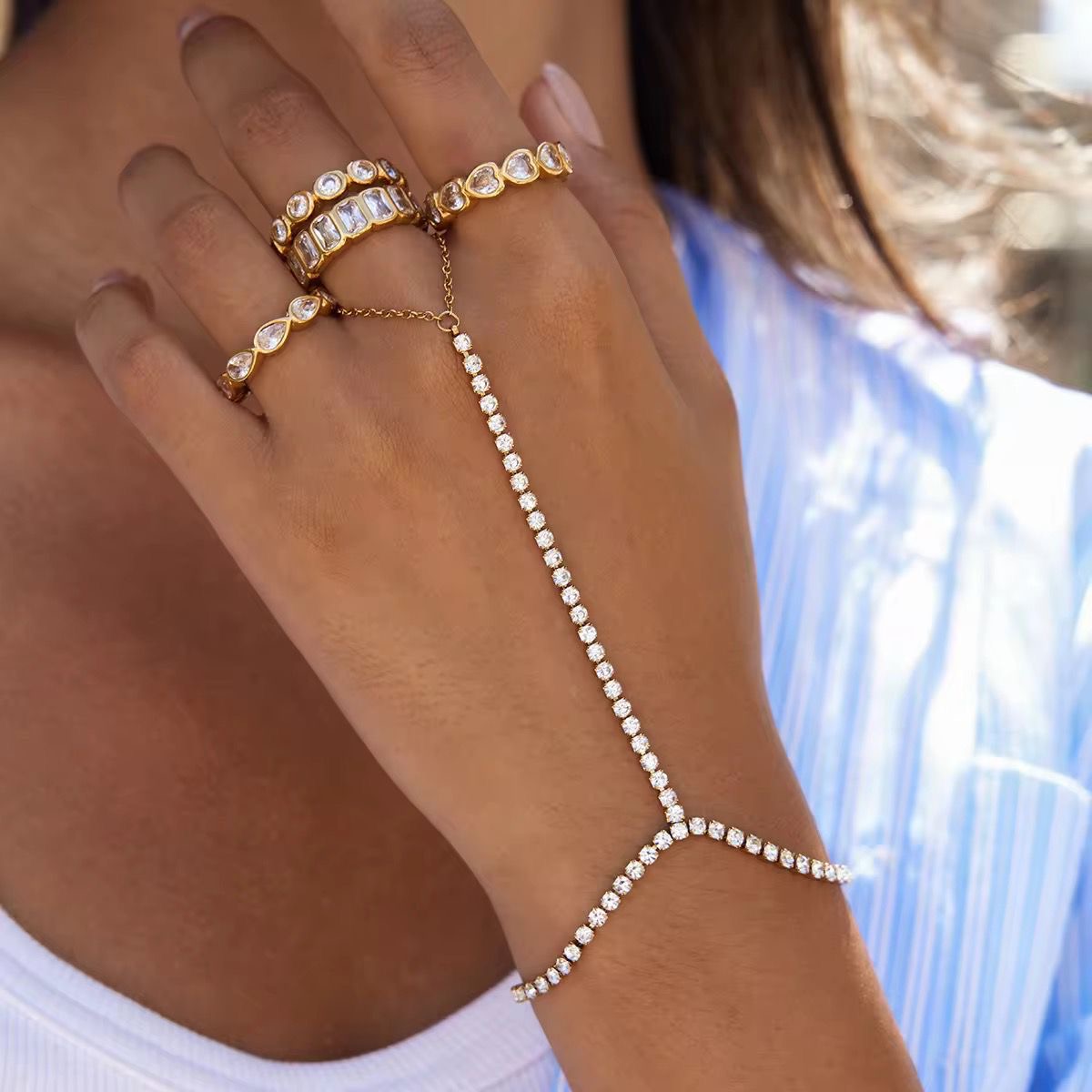 Crystal handchain