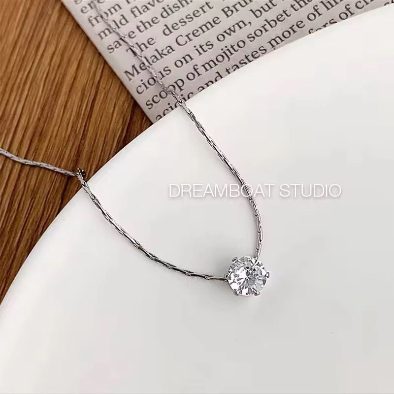 One diamond Necklace 18k