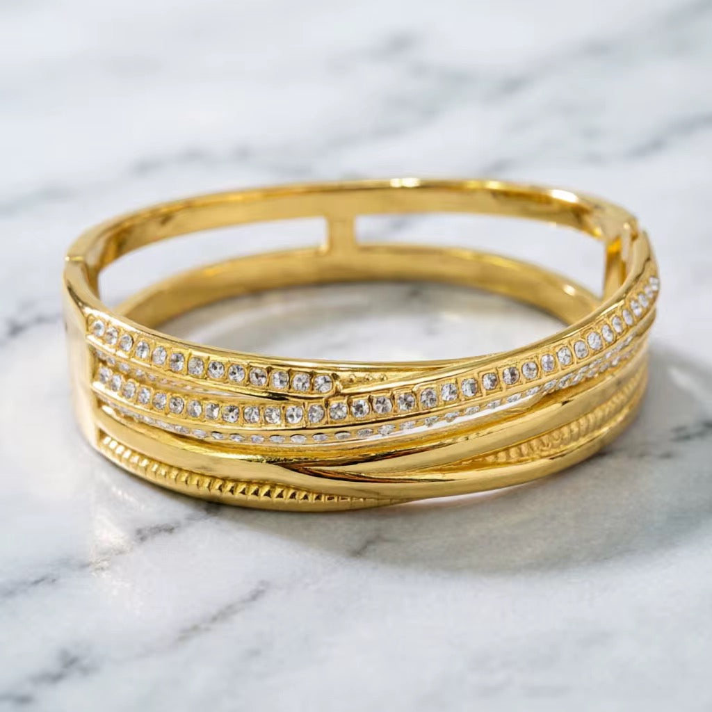 Luxe Wave Bangle