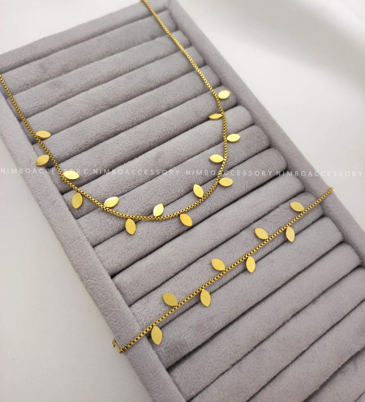 Leaf charm set