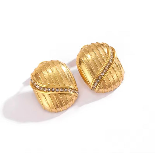 Julia Studs 21k