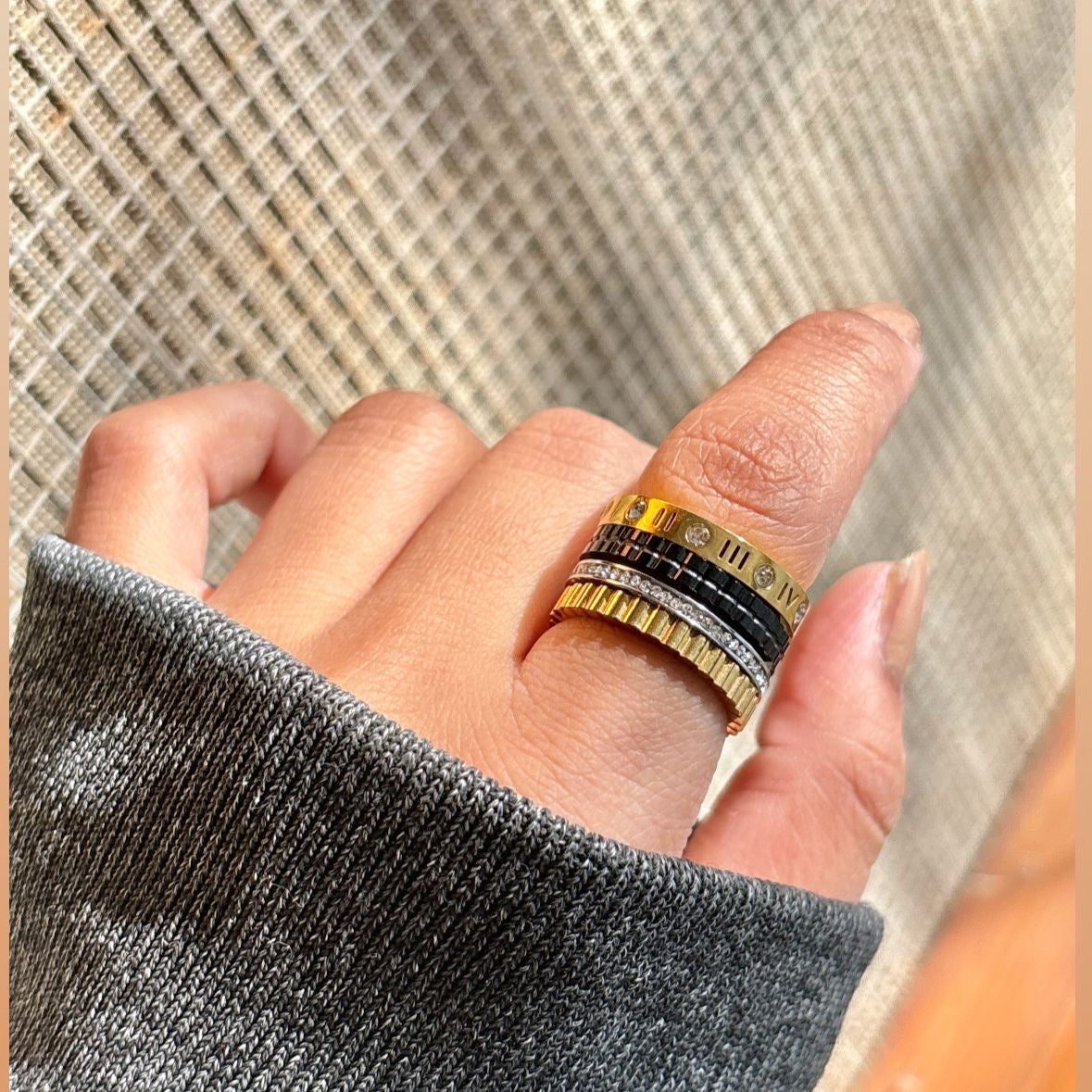 Quadra Luxe Ring 22k