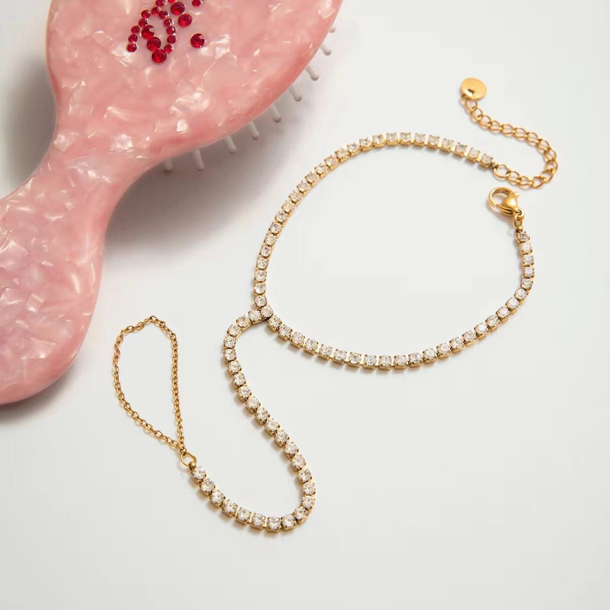 Crystal handchain