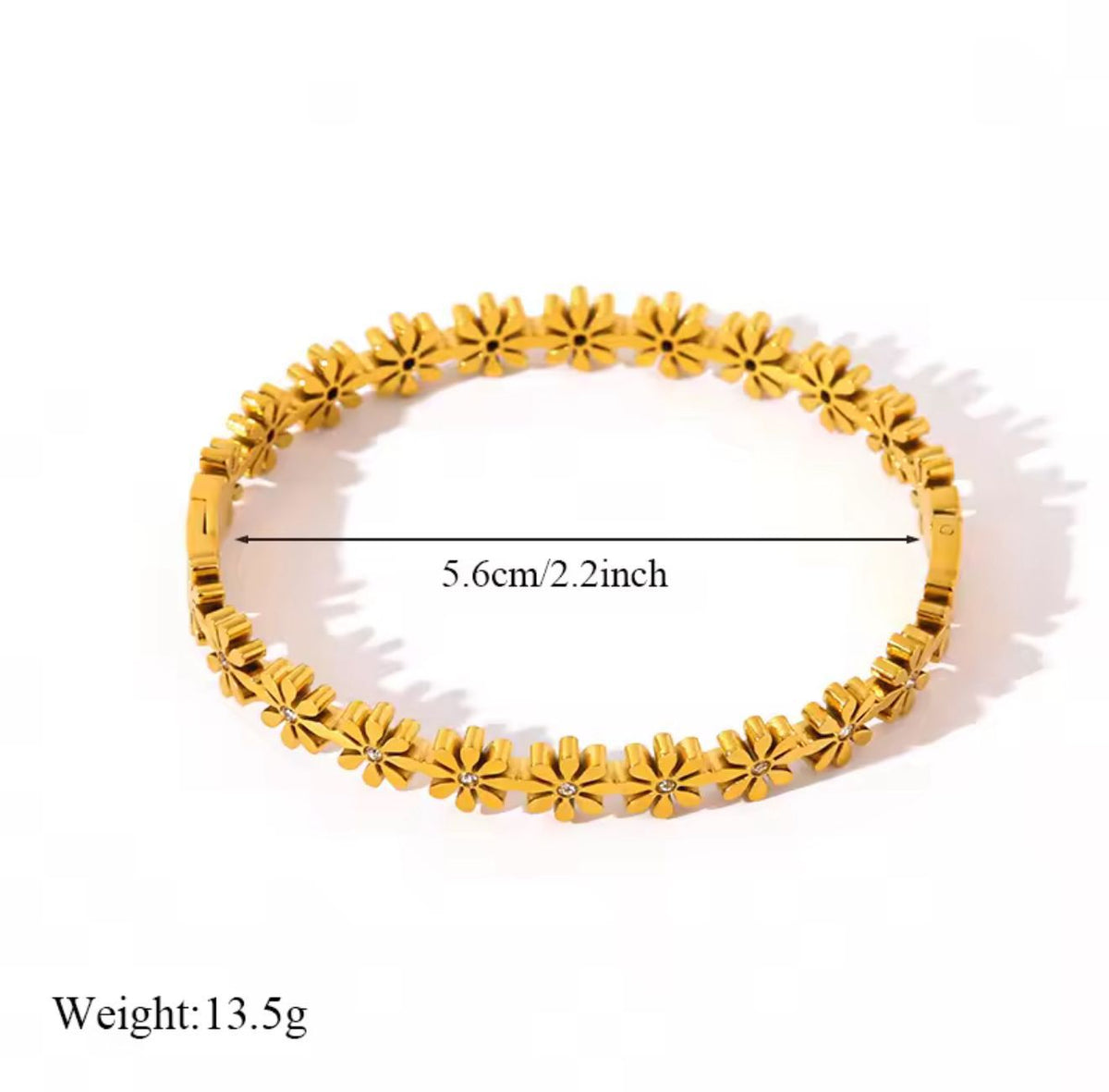 Daisy floral bracelet