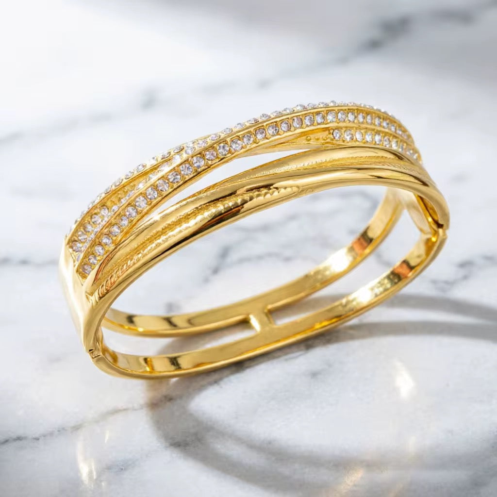 Luxe Wave Bangle