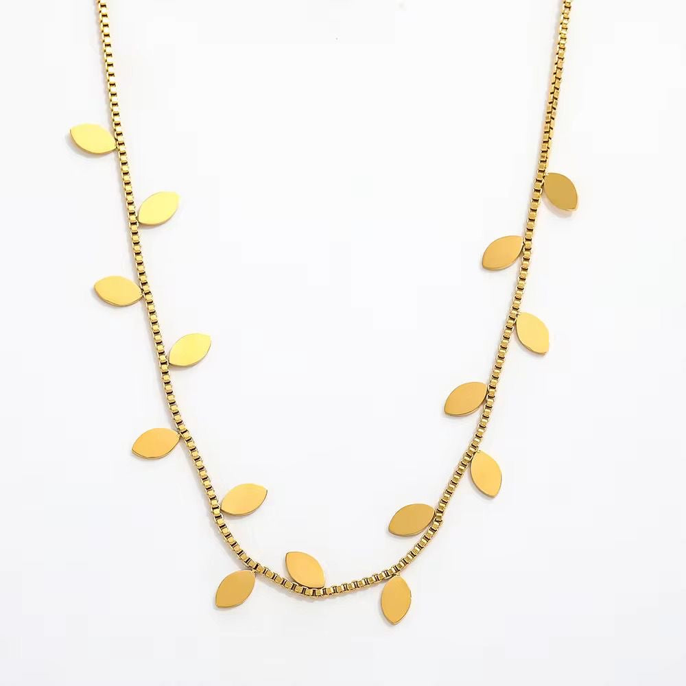 Leaf charm set