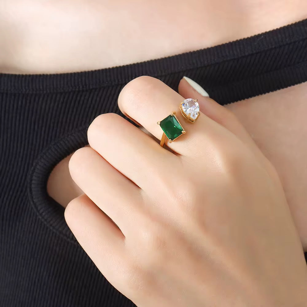 Emerald Twist