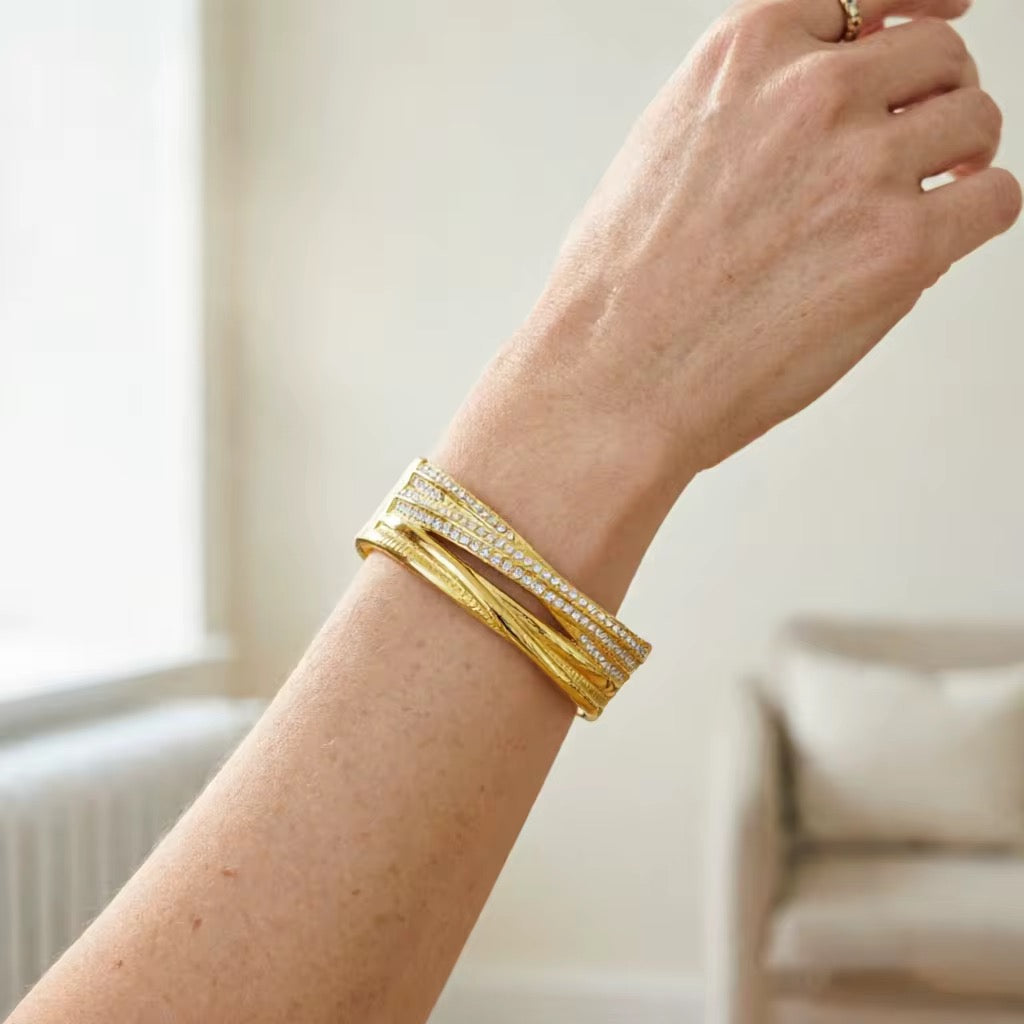 Luxe Wave Bangle