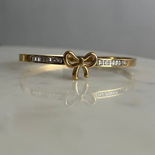 Bow Bangle 21k