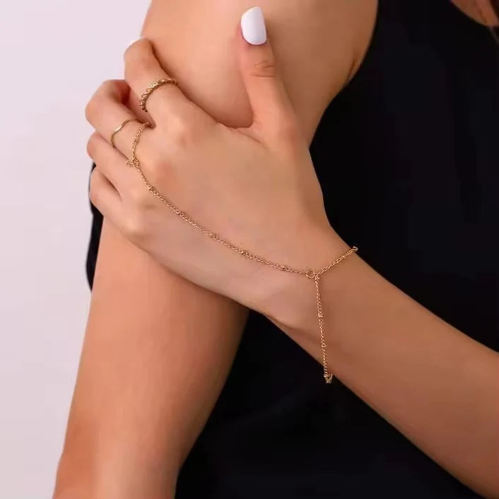 Dainty Gold Handchain