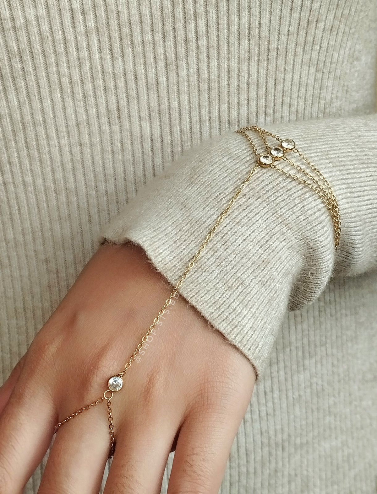 Halo chain