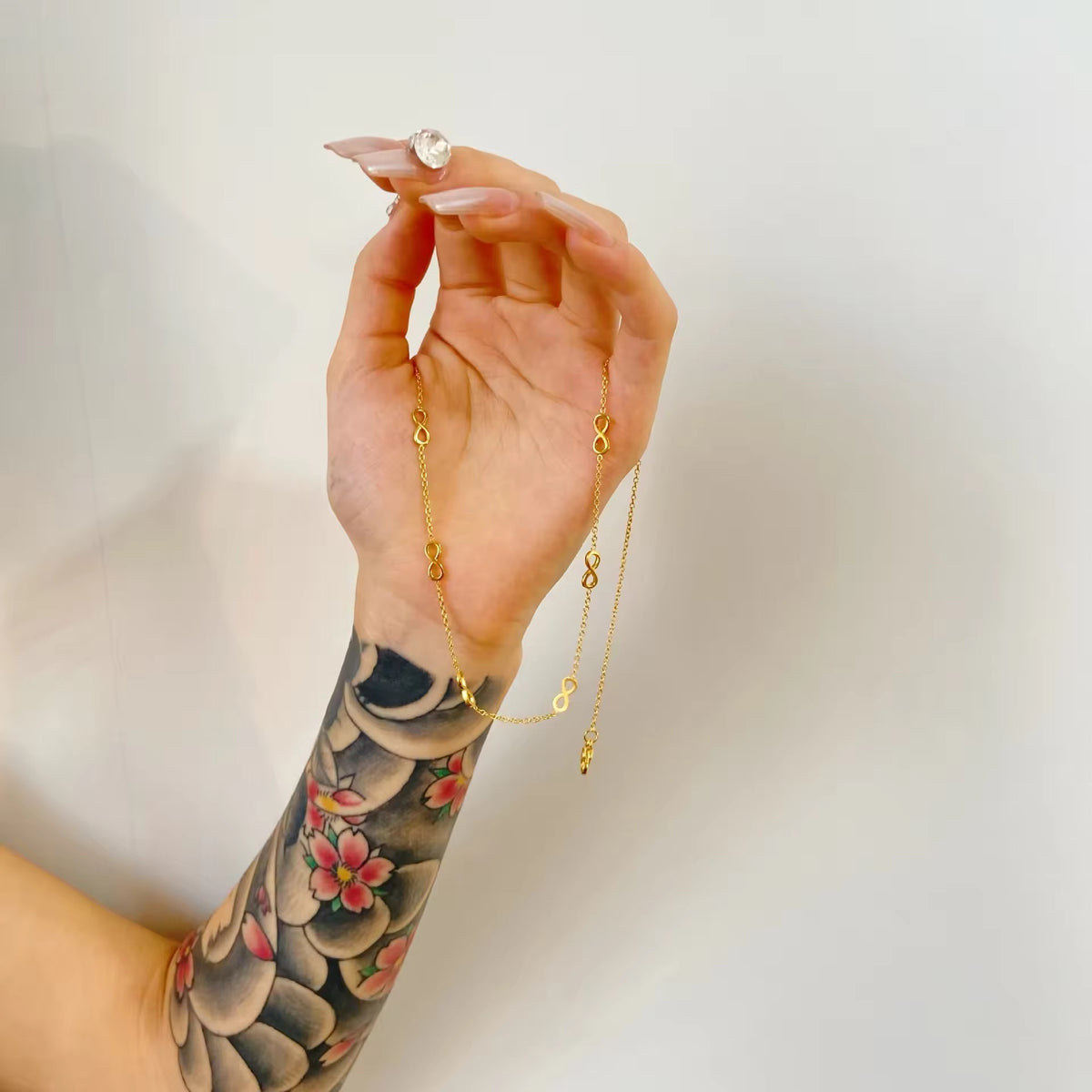 Infinity choker Necklace