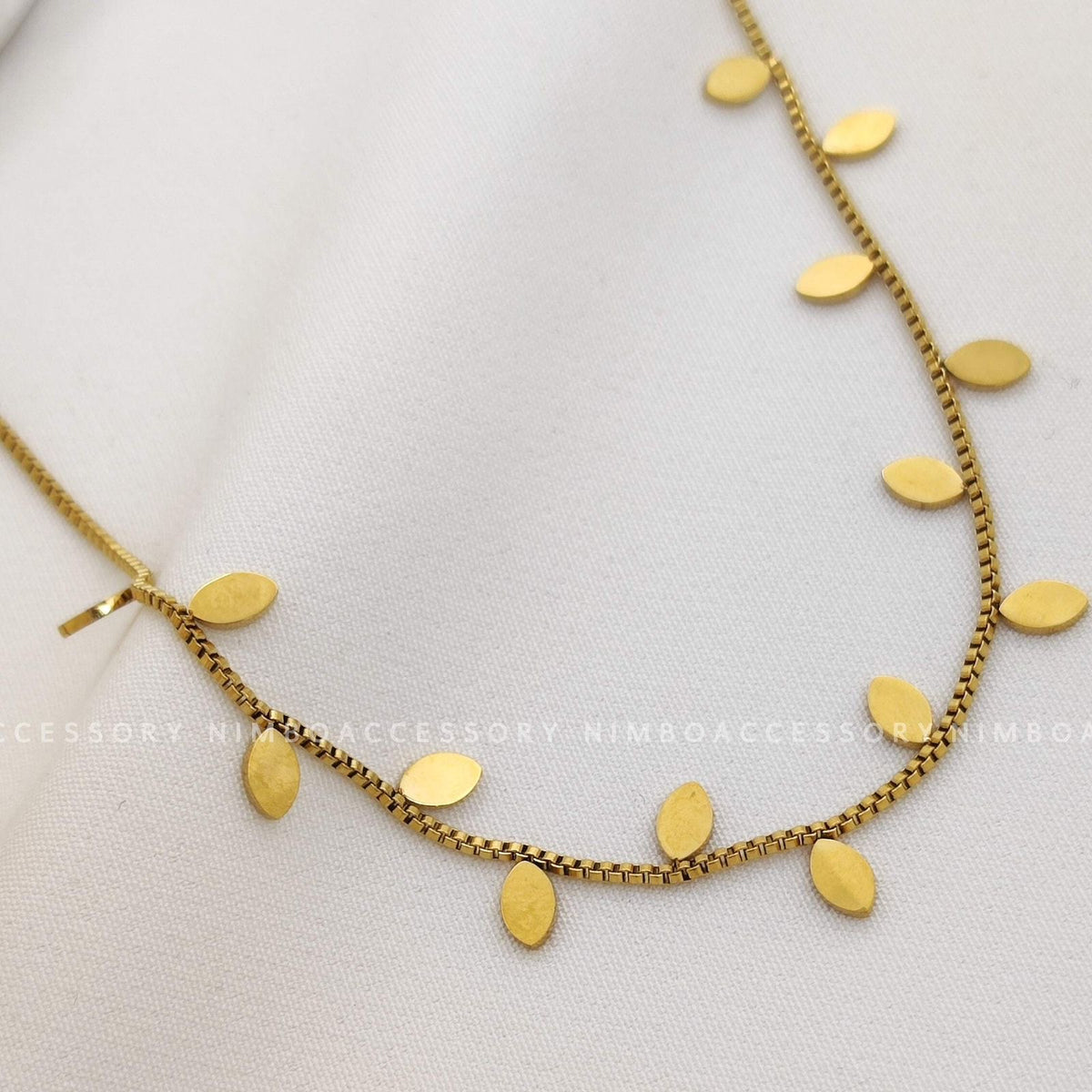 Leaf charm set